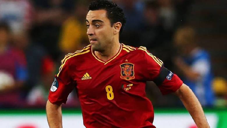 Who are the best Spain midfielders of all time? Top 10 legendary players ranked - Ảnh 1